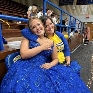 Meet your Posher, Lyndsi